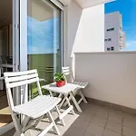 Apartman Bright