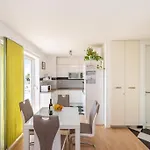 Apartman Bright *