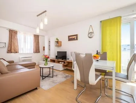 Bright Appartement Zadar