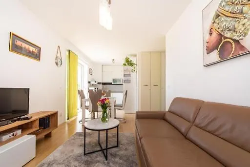 Apartment Bright